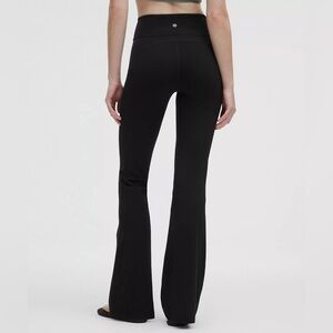 Lululemom Groove Nulu Black Flared Leggings🖤